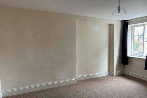 1 bedroom apartment to rent, Queens Apartments, Minehead TA24