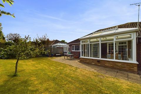 3 bedroom detached bungalow for sale, Kingsgate Avenue, Kingsgate, Broadstairs, CT10