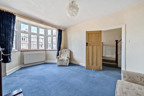 3 bedroom semi-detached house for sale, Montrose Gardens, Sutton SM1