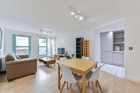 1 bedroom flat for sale, Battersea Park Road, Battersea, London, SW11