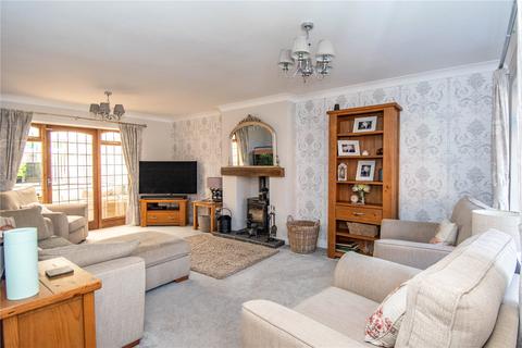 4 bedroom detached house for sale, Hanbury Road, Stoke Heath, Bromsgrove, Worcestershire, B60