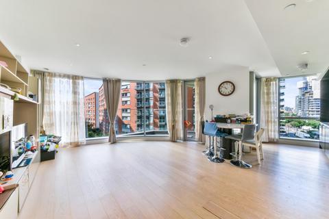 2 bedroom flat to rent, Charrington Tower, New Providence Wharf, London, E14