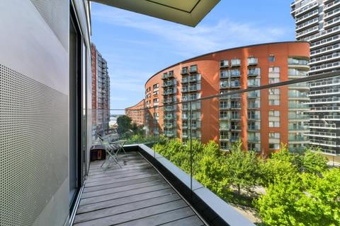 2 bedroom flat to rent, Charrington Tower, New Providence Wharf, London, E14