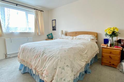 14 Cleaveland, Wadebridge, PL27 7PT