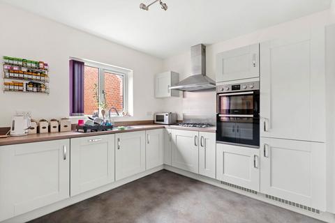 6 Gresley Way, Copcut, Droitwich, WR9 7JD