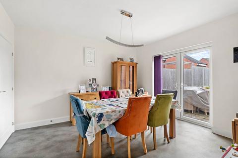 6 Gresley Way, Copcut, Droitwich, WR9 7JD