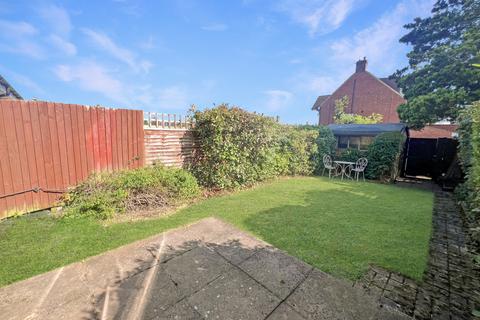 3 bedroom terraced house for sale, Allesley Old Road, Chaplefields, Coventry, CV5 8GJ