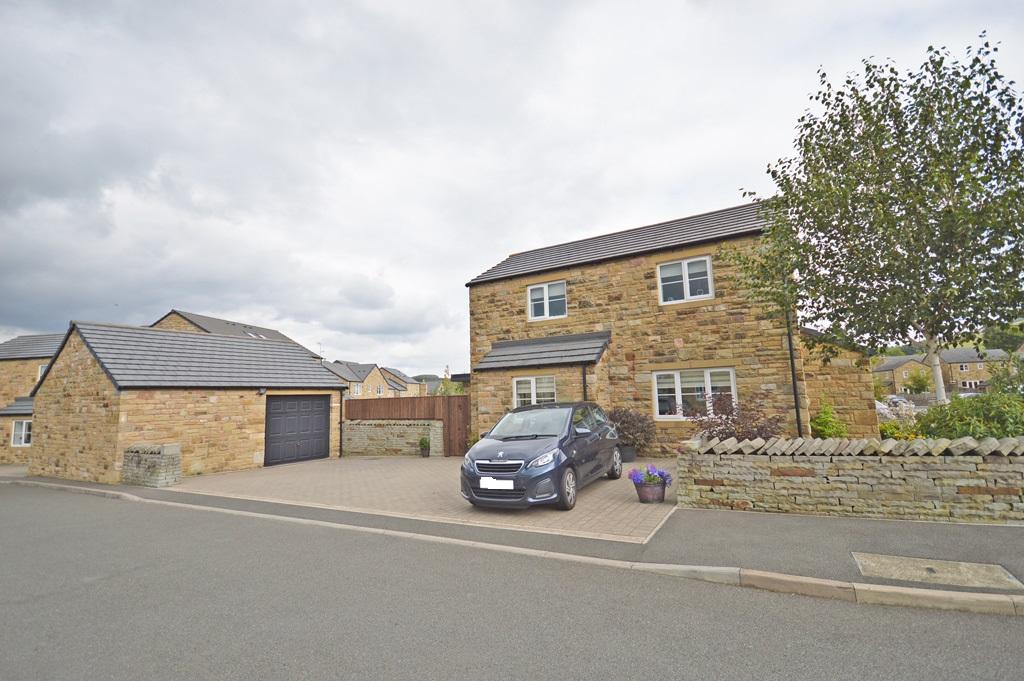 Hepworth Way, Skipton, BD23 2 bed semidetached house to rent £1,200