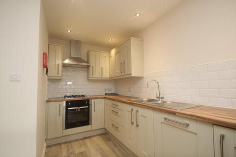 3 bedroom flat to rent, Station Parade, Harrogate, North Yorkshire, UK, HG1