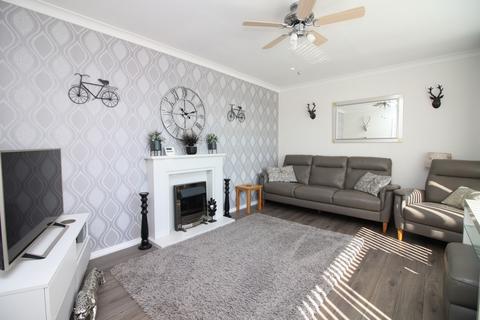 3 bedroom bungalow for sale, Ennerdale Avenue,  Fleetwood, FY7