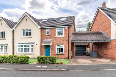 7 Cowslip Close, Catshill, Bromsgrove, B61 0GF
