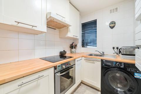 2 bedroom end of terrace house for sale, Oakdene Mews, Sutton, Surrey, SM3