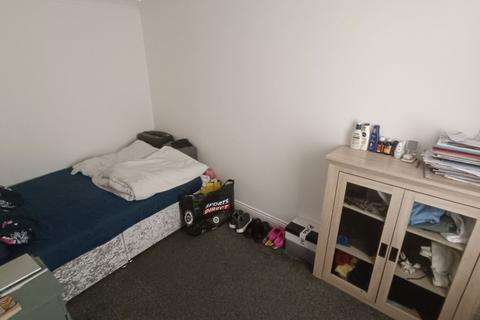 2 Capulet Terrace, Sunderland, SR2 8JL