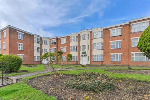 3 bedroom apartment for sale, Brownlow Road, London, Enfield, N11