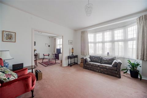 3 bedroom apartment for sale, Brownlow Road, London, Enfield, N11