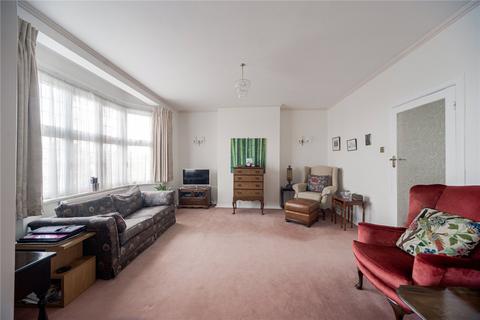 3 bedroom apartment for sale, Brownlow Road, London, Enfield, N11