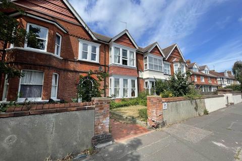 2 bedroom flat to rent, Cowper Road, Worthing, West Sussex