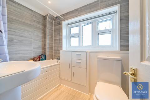 189 Whitchurch Road, Romford, RM3 9AA