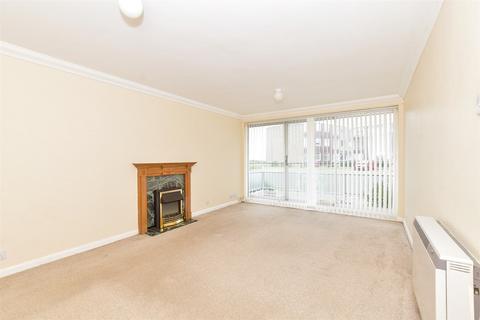 2 bedroom ground floor flat for sale, Overstrand Avenue, Rustington, West Sussex