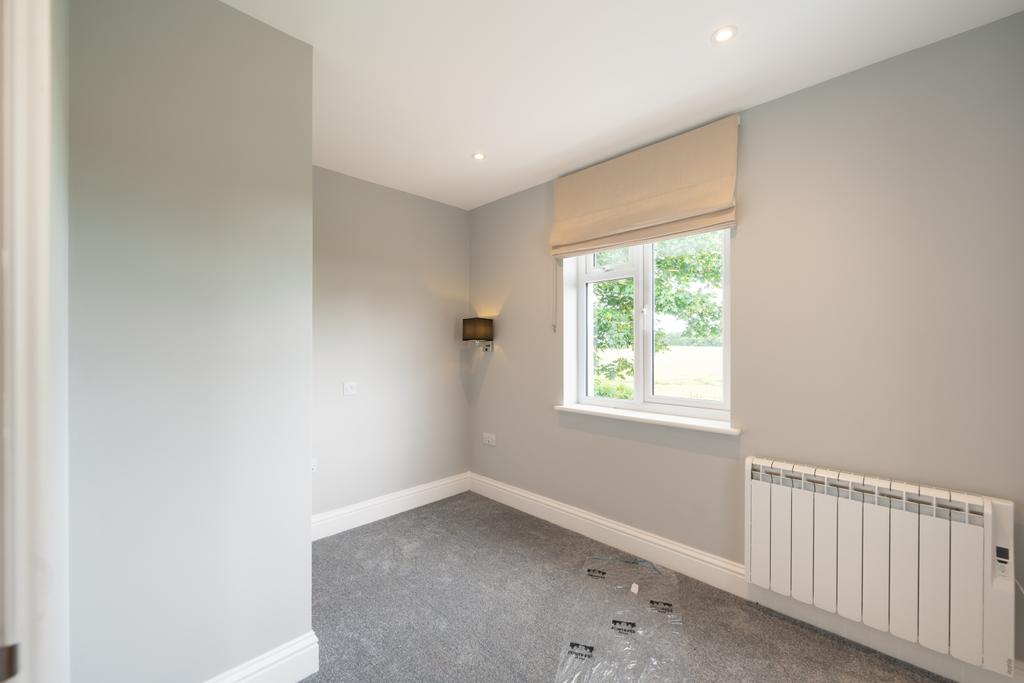 20240711140405 - 74 A07977-HDR - 3 Capel Hall Lane,