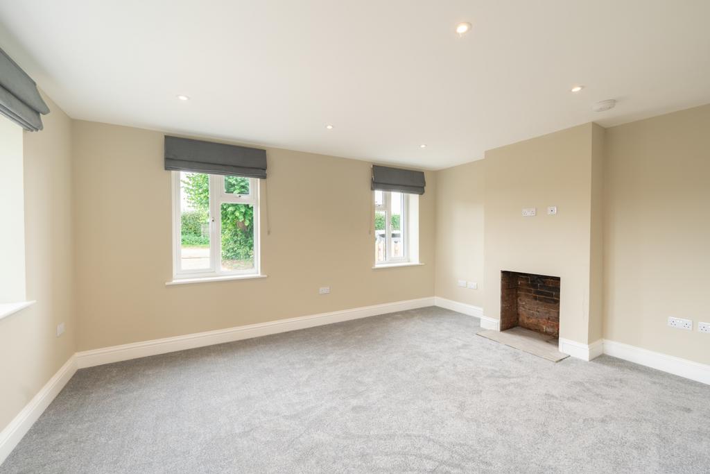 20240711135738 - 74 A07938-HDR - 3 Capel Hall Lane,