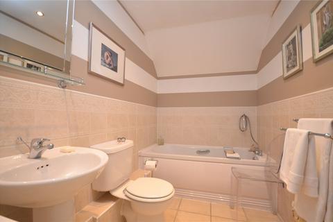 undefined, Kingham Place, Farnham, Surrey, GU9