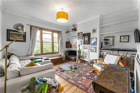 3 bedroom apartment for sale, Malvern Road, London, E8