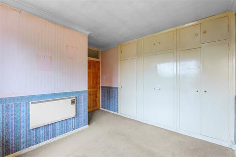 Flat 5, Hazel Court Bond Road, Warlingham, CR6 9SD