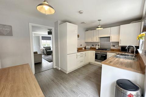 121 Cae Morfa, Skewen, Neath, SA10 6EE