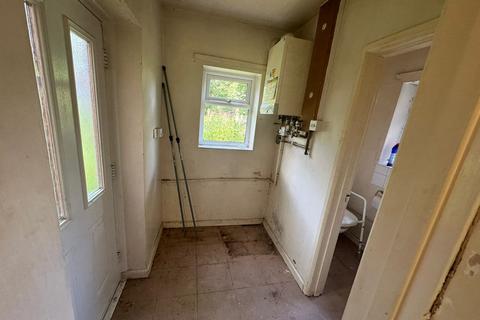 3 bedroom semi-detached house for sale, Springfield Avenue, Dudley, West Midlands