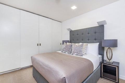 2 bedroom flat to rent, Fulham Road, Chelsea, London