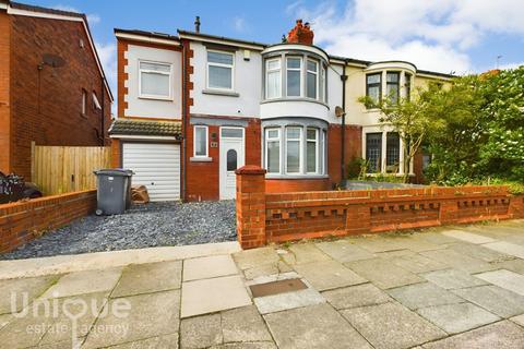 35 Arnold Avenue, Blackpool, FY4 2BQ