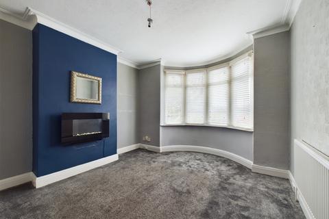 35 Arnold Avenue, Blackpool, FY4 2BQ