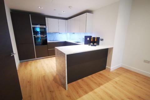2 bedroom flat to rent, Souvereign Court, Hammersmith, London, W6