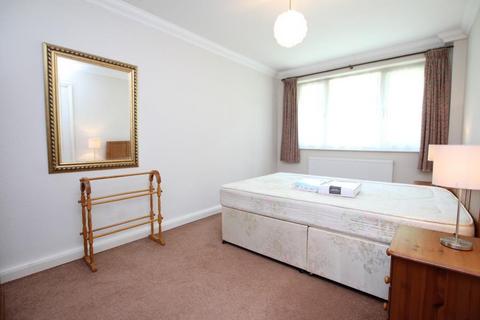 1 bedroom bungalow to rent, Vicarage Lane, Bristol BS35