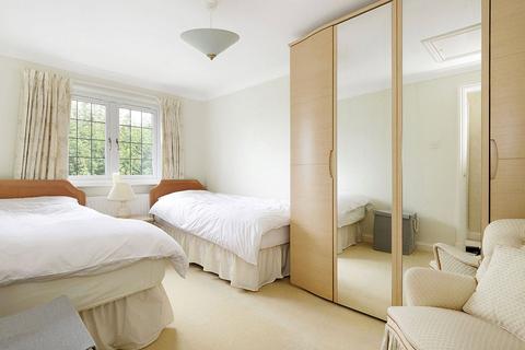 Lantern Lodge Meadow Orchard, Broadway, WR12 7QU