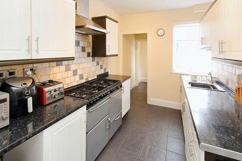 3 bedroom terraced house for sale, Normount Avenue, Benwell, Newcastle upon Tyne, Tyne and Wear, NE4 8AR