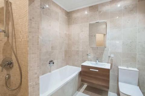 Apartment 1, Ivory House, 13 Talbot Square, London, W2 1TR