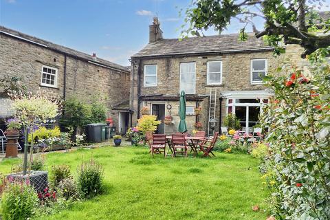 4 bedroom terraced house for sale, Moor Road, Askrigg, Leyburn, North Yorkshire, DL8