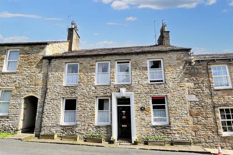 4 bedroom terraced house for sale, Moor Road, Askrigg, Leyburn, North Yorkshire, DL8