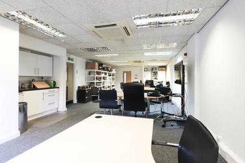 Office to rent, High Street, New Malden