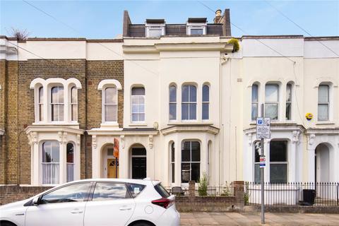 23 Selwyn Road, London, E3 5EA