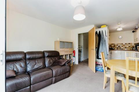 2 bedroom flat for sale, Gemini Court, Wigan, WN1