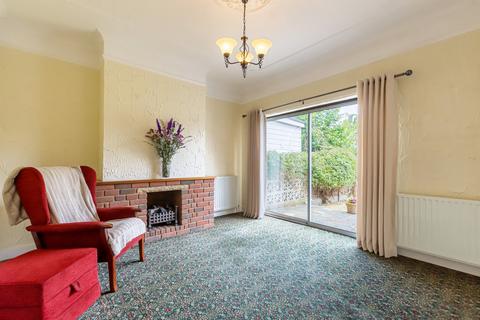 136 Silverleigh Road, Thornton Heath, CR7 6DS