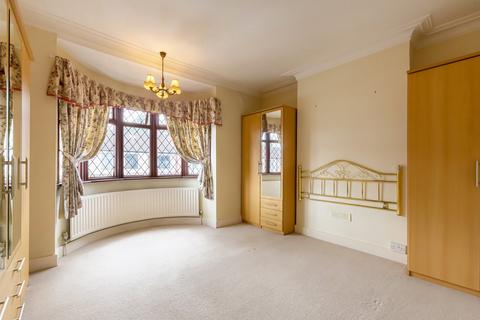 136 Silverleigh Road, Thornton Heath, CR7 6DS