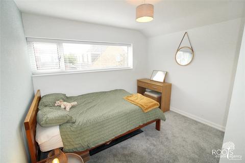 1 Pipit Close, Thatcham, RG19 3SB