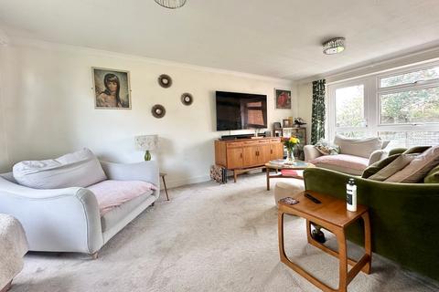 8 Corfe Gardens, Frimley, Camberley, GU16 8XN
