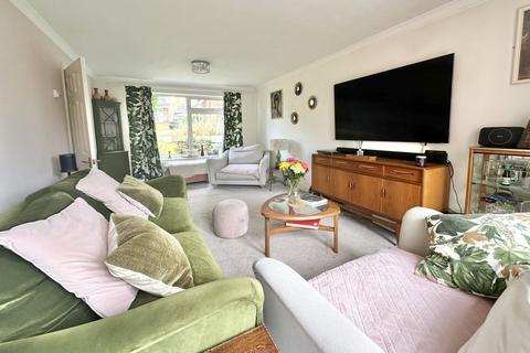 8 Corfe Gardens, Frimley, Camberley, GU16 8XN