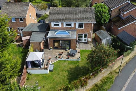 8 Corfe Gardens, Frimley, Camberley, GU16 8XN