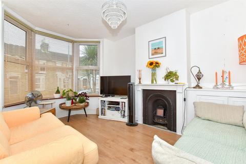3 bedroom terraced house for sale, Victoria Street, Maidstone, Kent